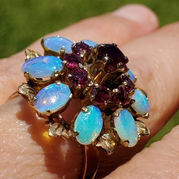 Stunning 14k Gold Opal & Ruby Halo Cluster Ring - Picture 3 of 4